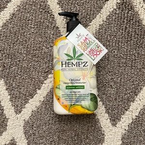 NEW Hempz Original Herbal Body Moisturizer